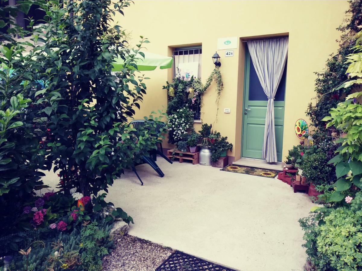 B&B Peschi In Fiore Valeggio sul Mincio Kültér fotó